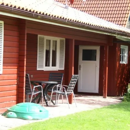 4 Personen Mit Carport In 오텐도르프