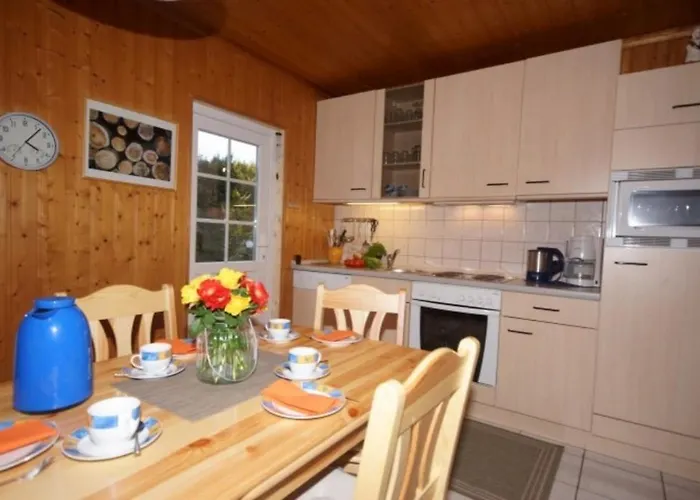 4 Personen Mit Carport In *